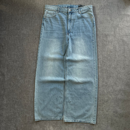 H&M Súper Baggy Washed Jeans