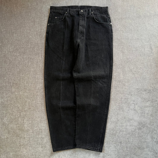 Wrangler Relaxed Fit Black Jeans