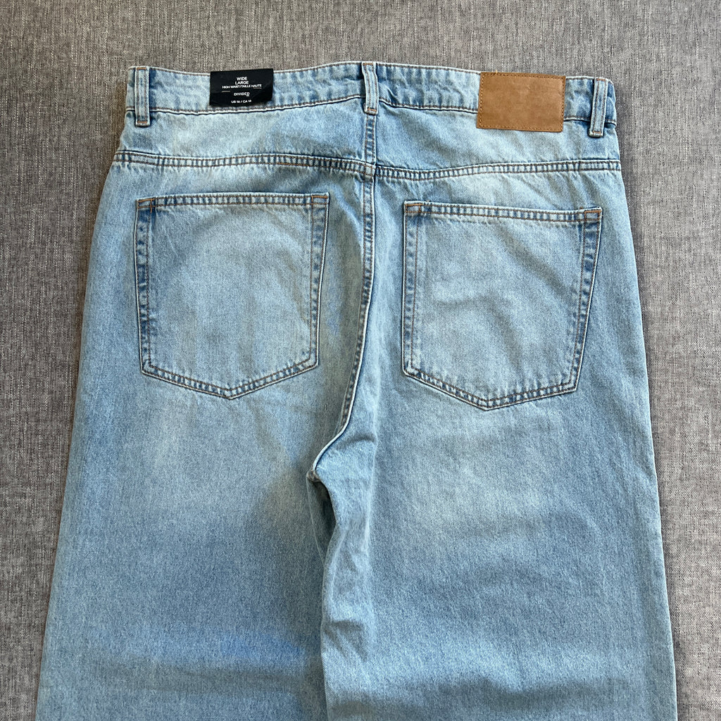 H&M Súper Baggy Washed Jeans