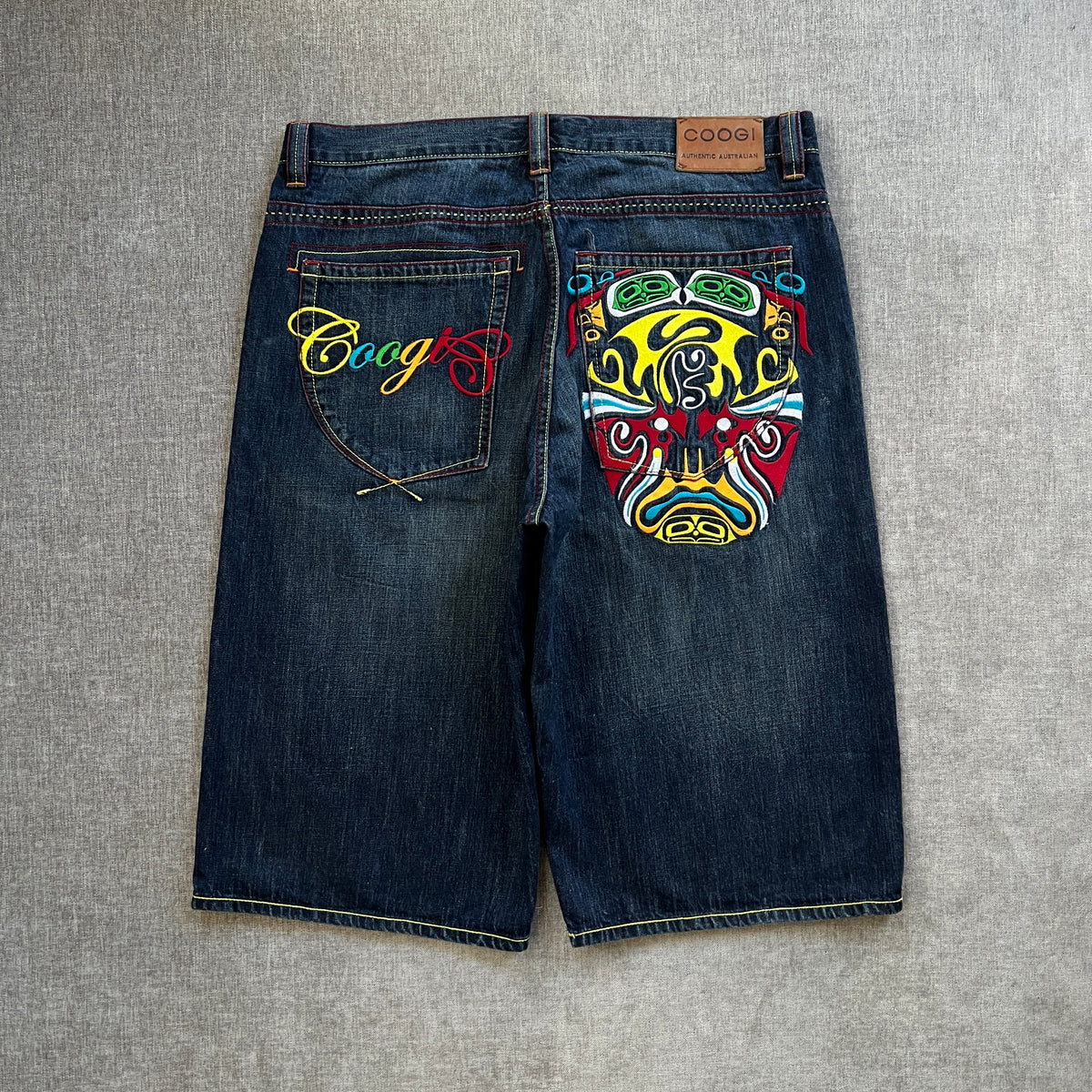 Coogi Súper Baggy Embroidery Jort