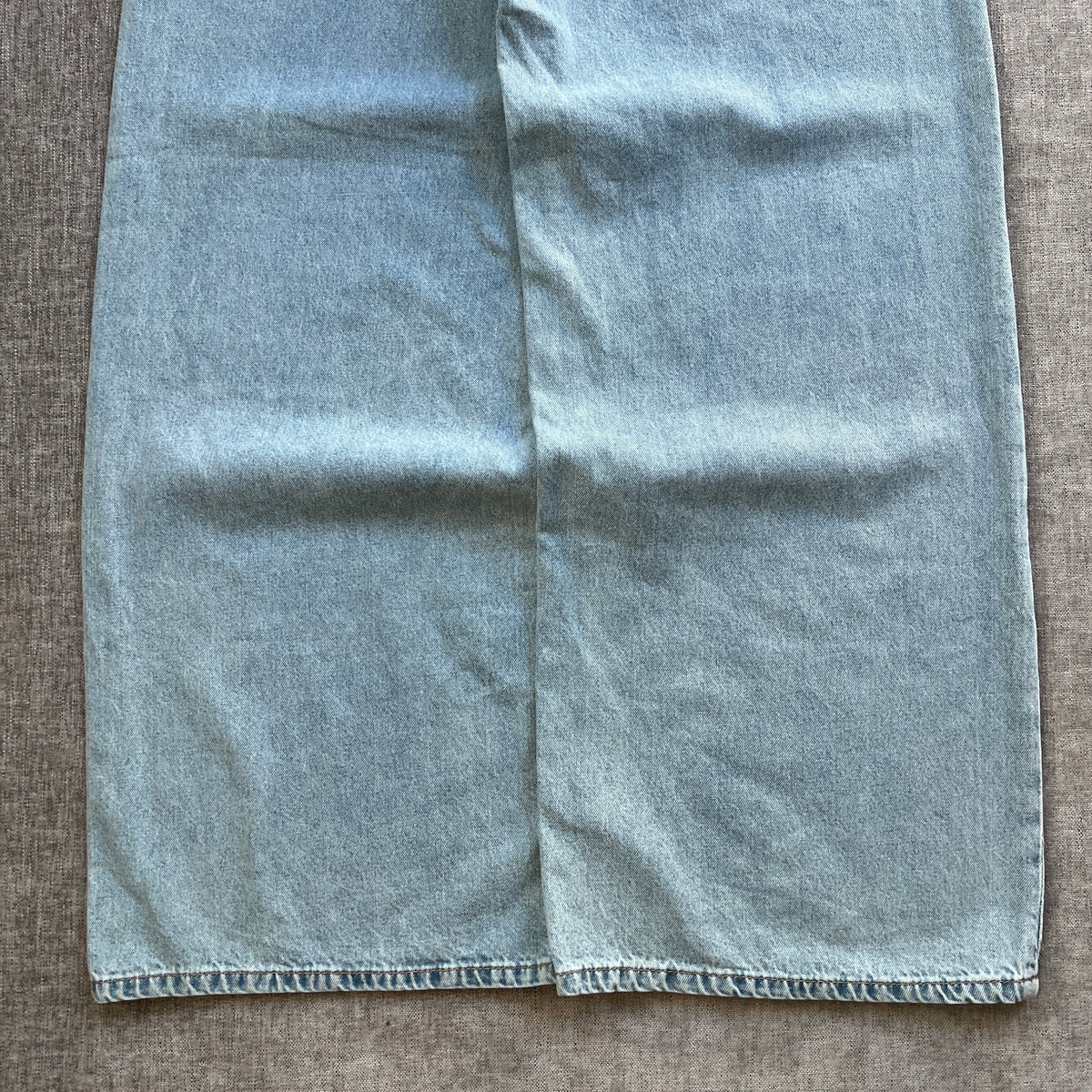 H&M Súper Baggy Washed Jeans