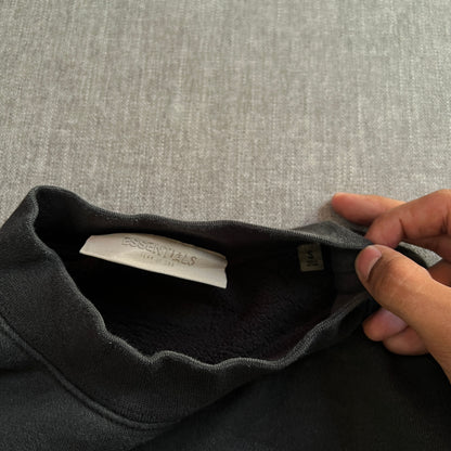 Essentials Crew Neck