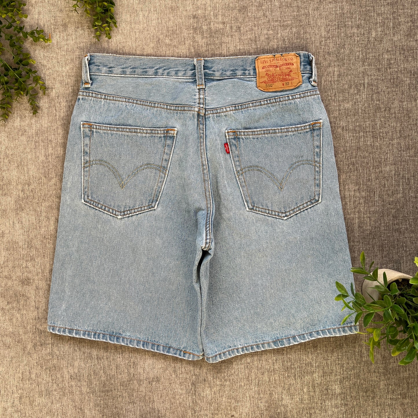 Levi’s 550 Short Baggy