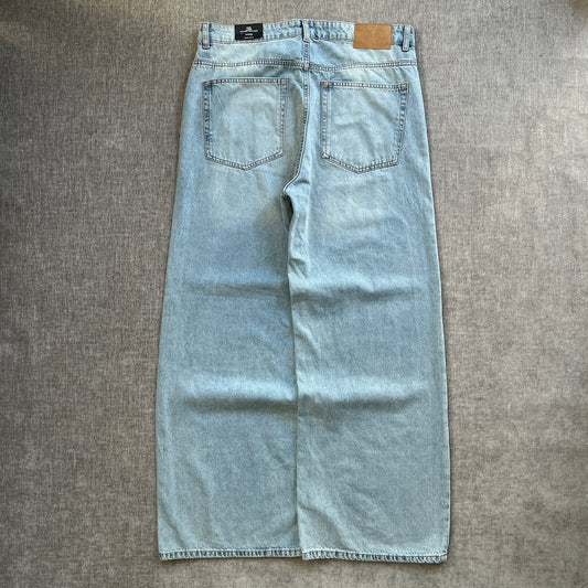 H&M Súper Baggy Washed Jeans