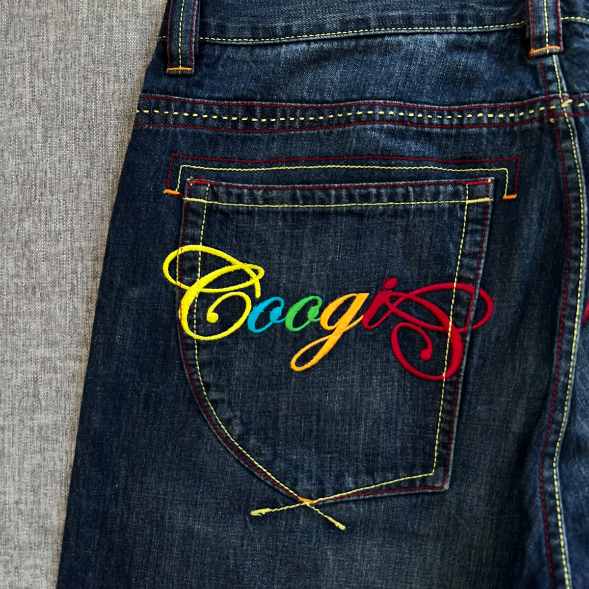 Coogi Súper Baggy Embroidery Jort
