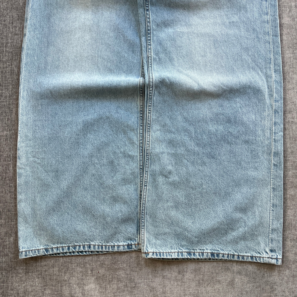 H&M Súper Baggy Washed Jeans