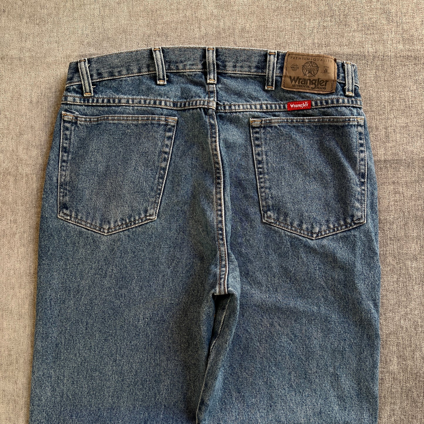 Wrangler Regular Fit
