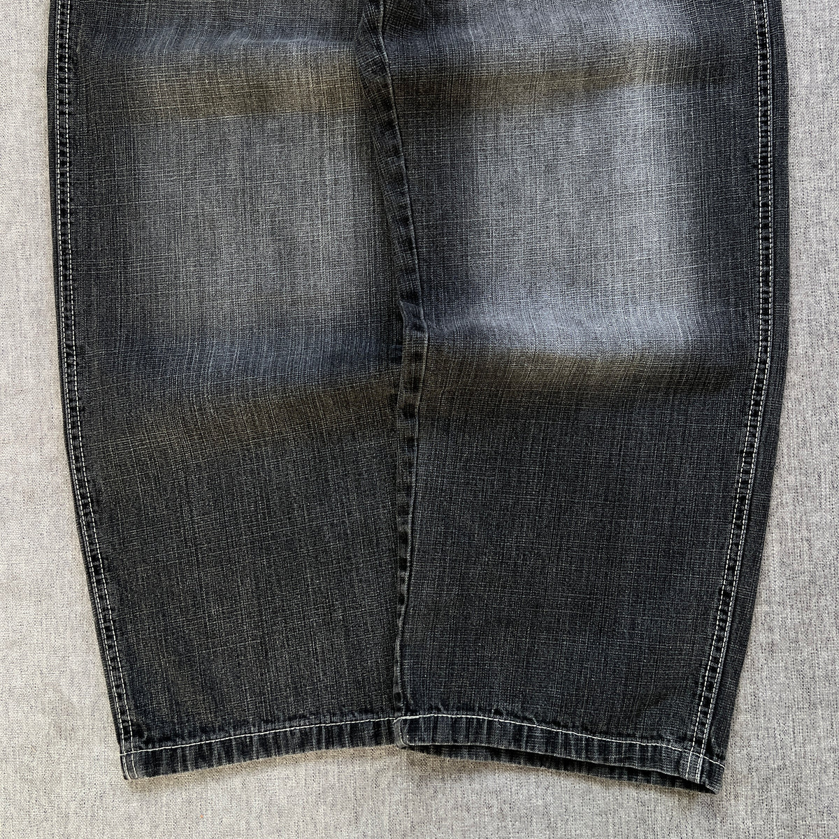 Southpole Red Tag Baggy Washed Jeans