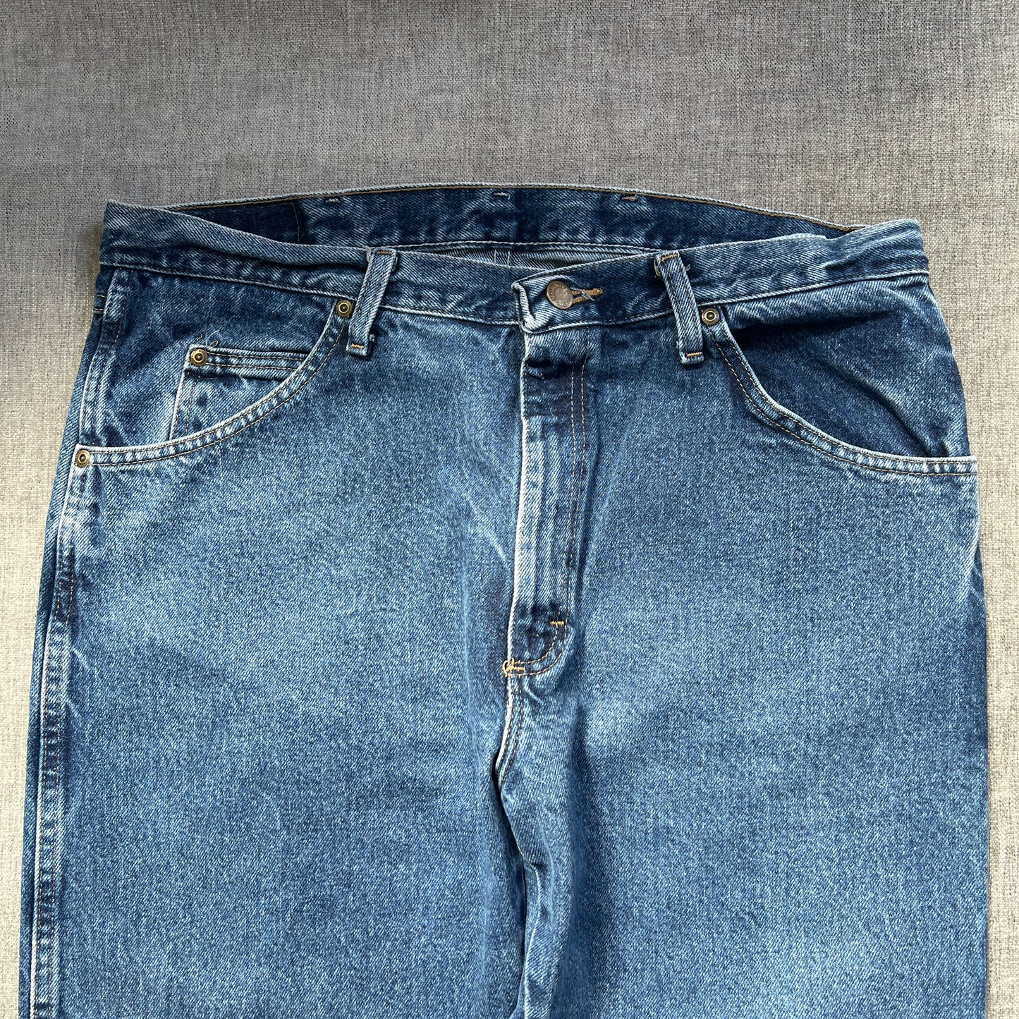 Wrangler Classic Fit Jeans