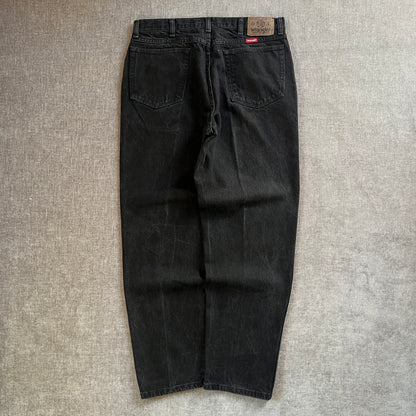Wrangler Relaxed Fit Black Jeans