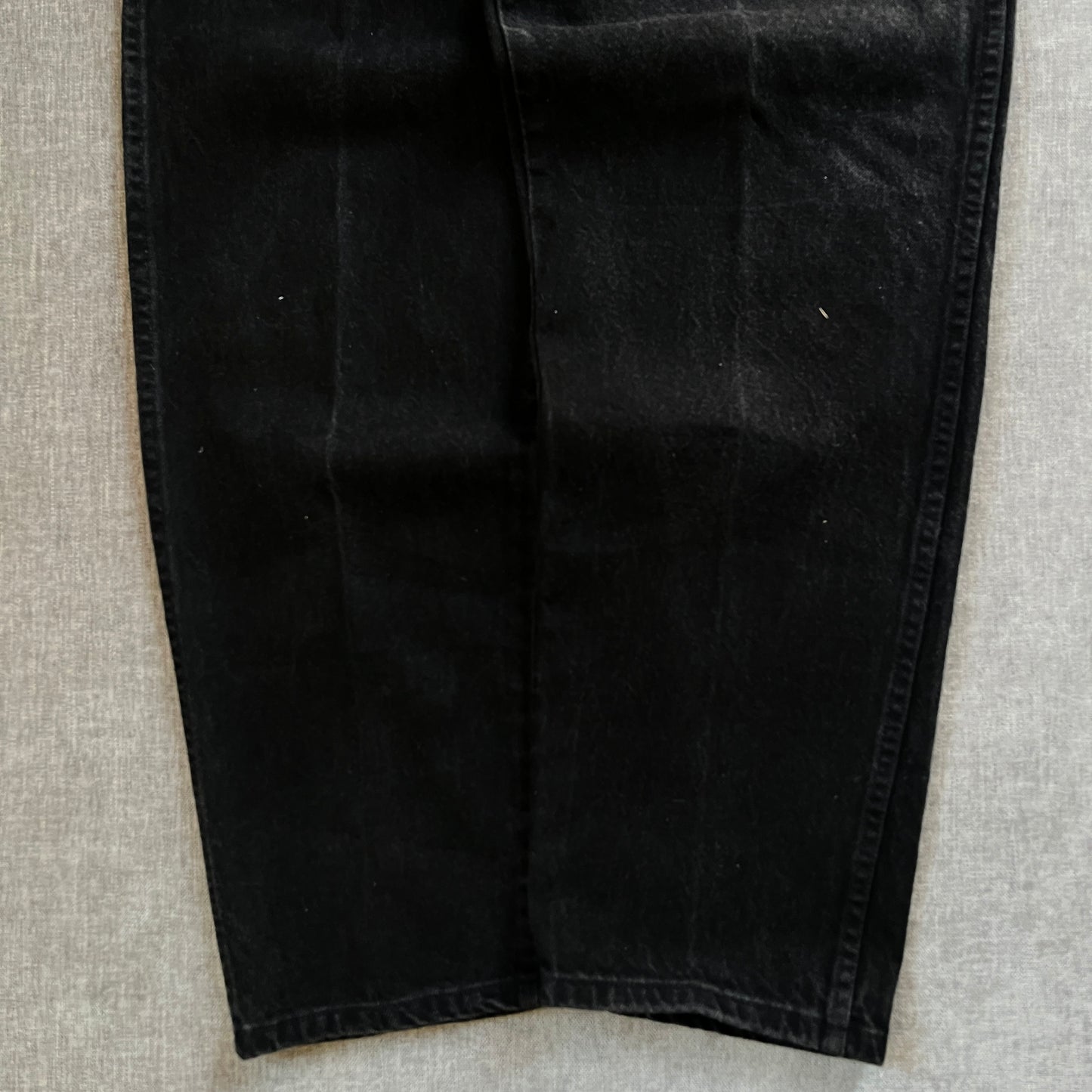 Wrangler Relaxed Fit Black Jeans