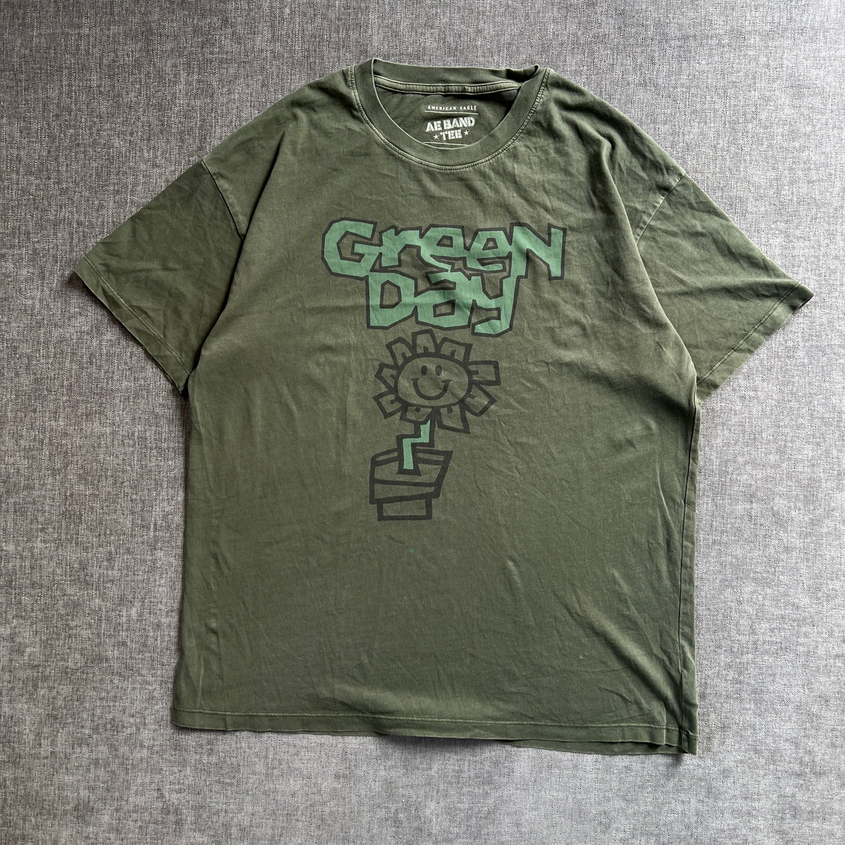 American Eagle "Green Day" Band Tee