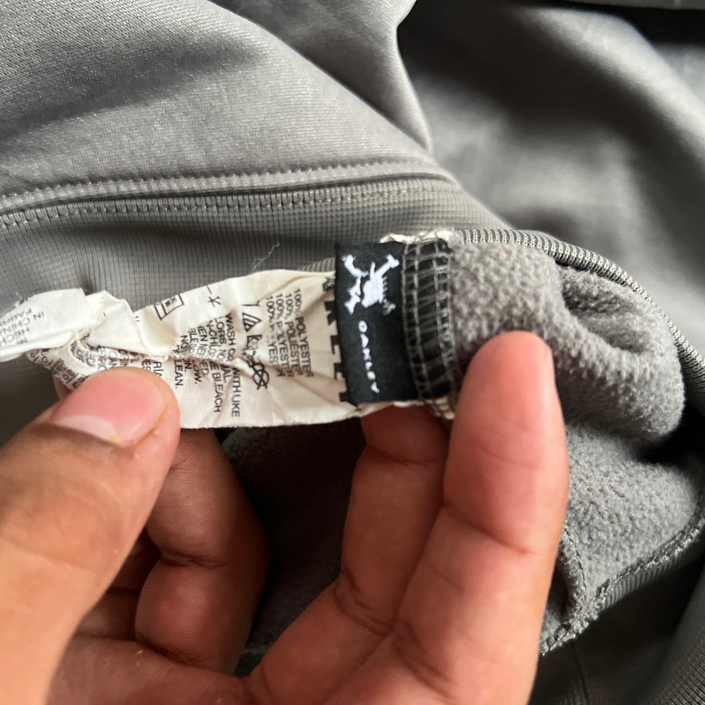 Oakley Software Zip Up
