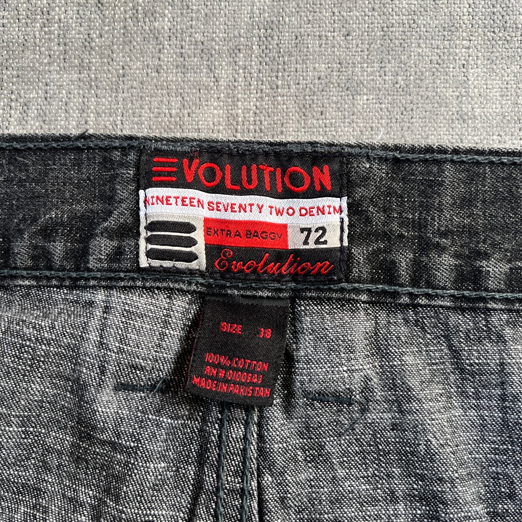 Evolution Super Baggy Washed Jort