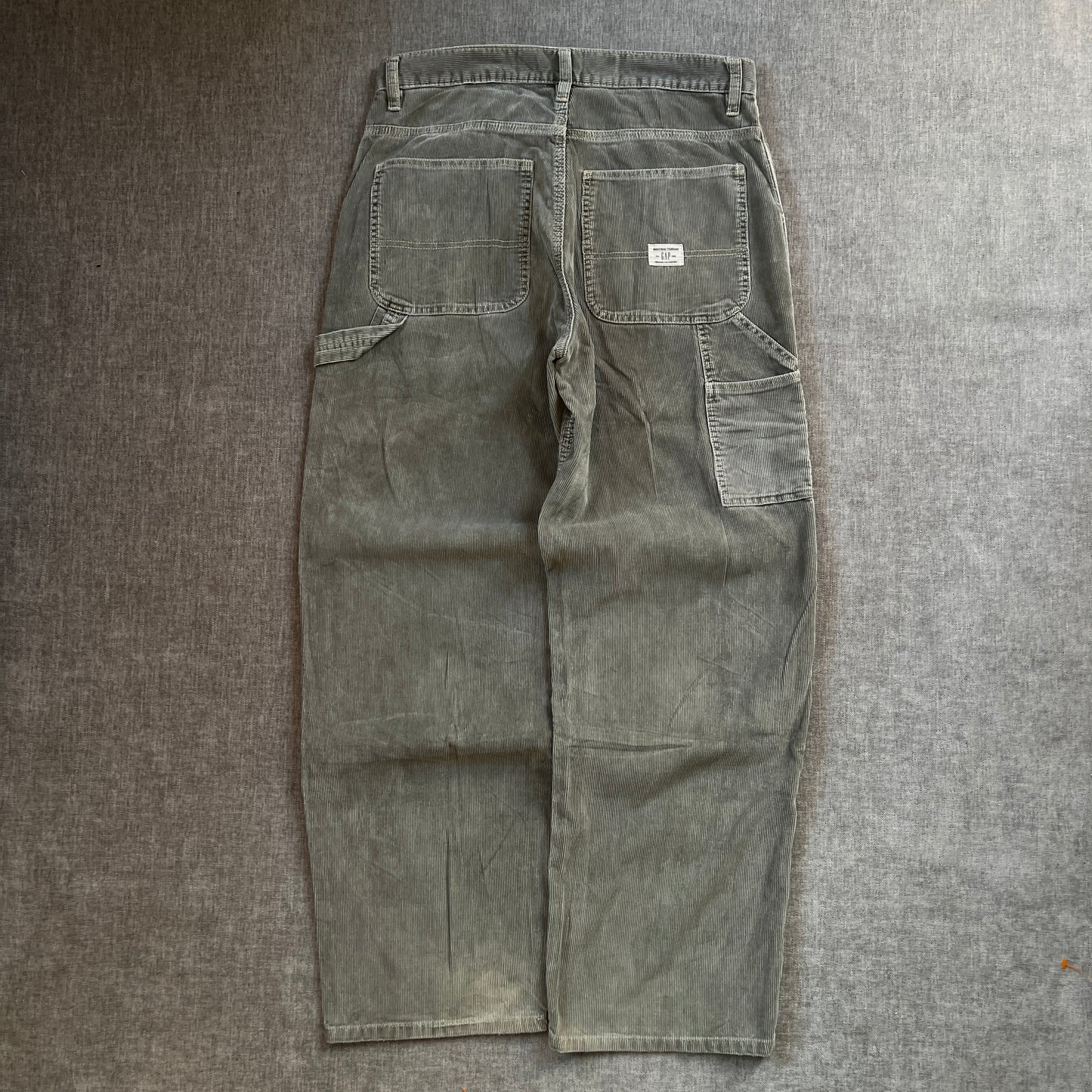 GAP Corduroy Carpenter Baggy Jeans