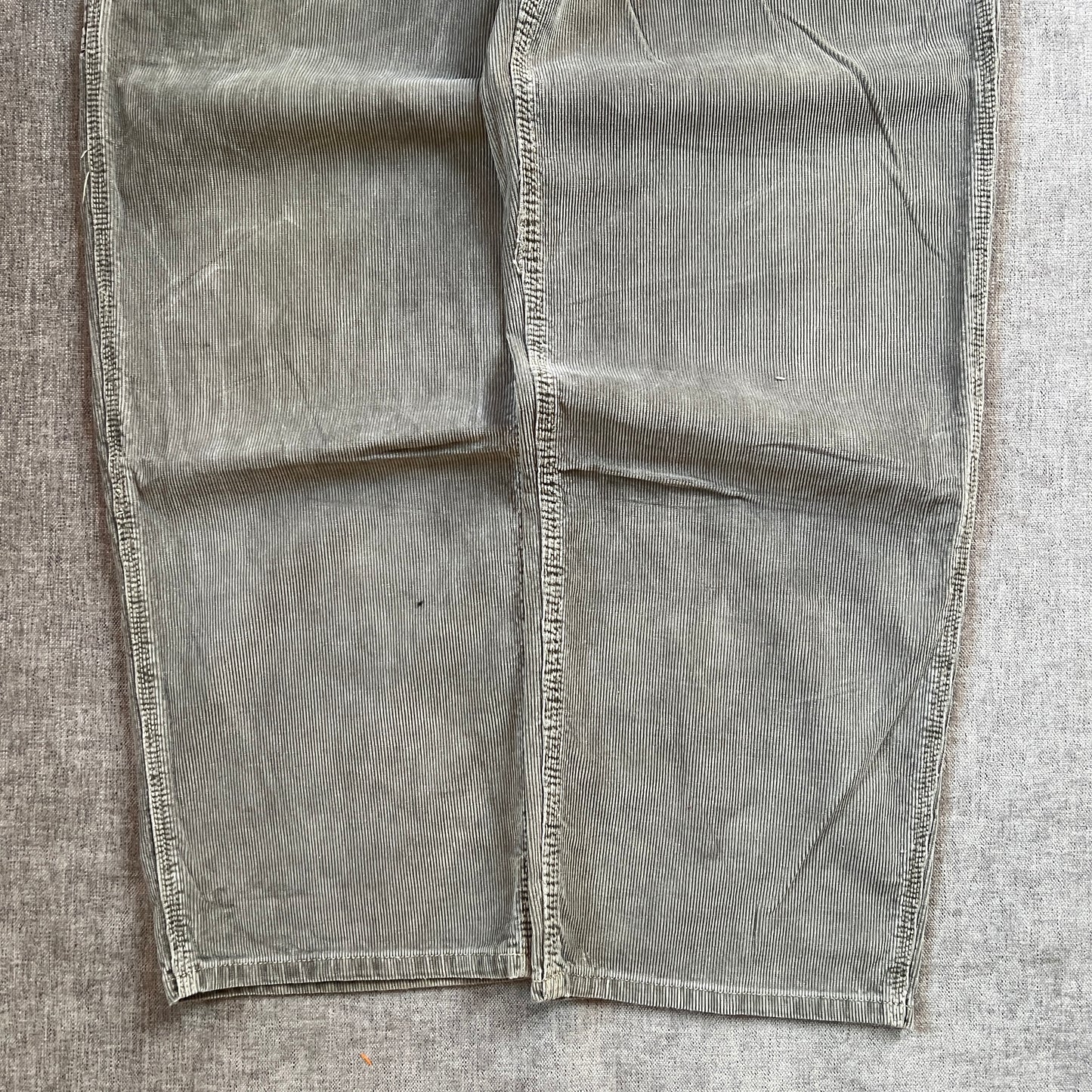 GAP Corduroy Carpenter Baggy Jeans