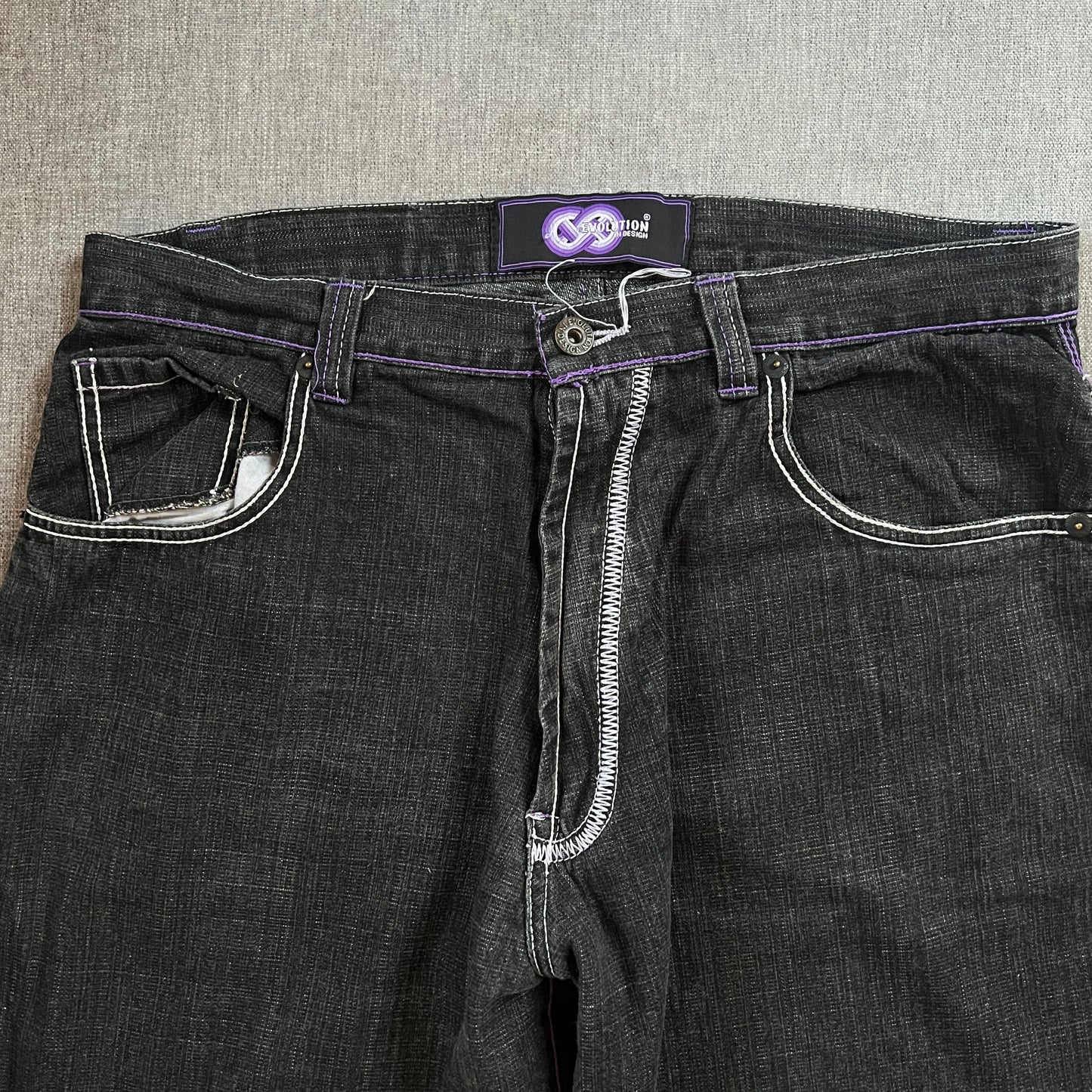 Evolution Y2K Embroidery Baggy Jort