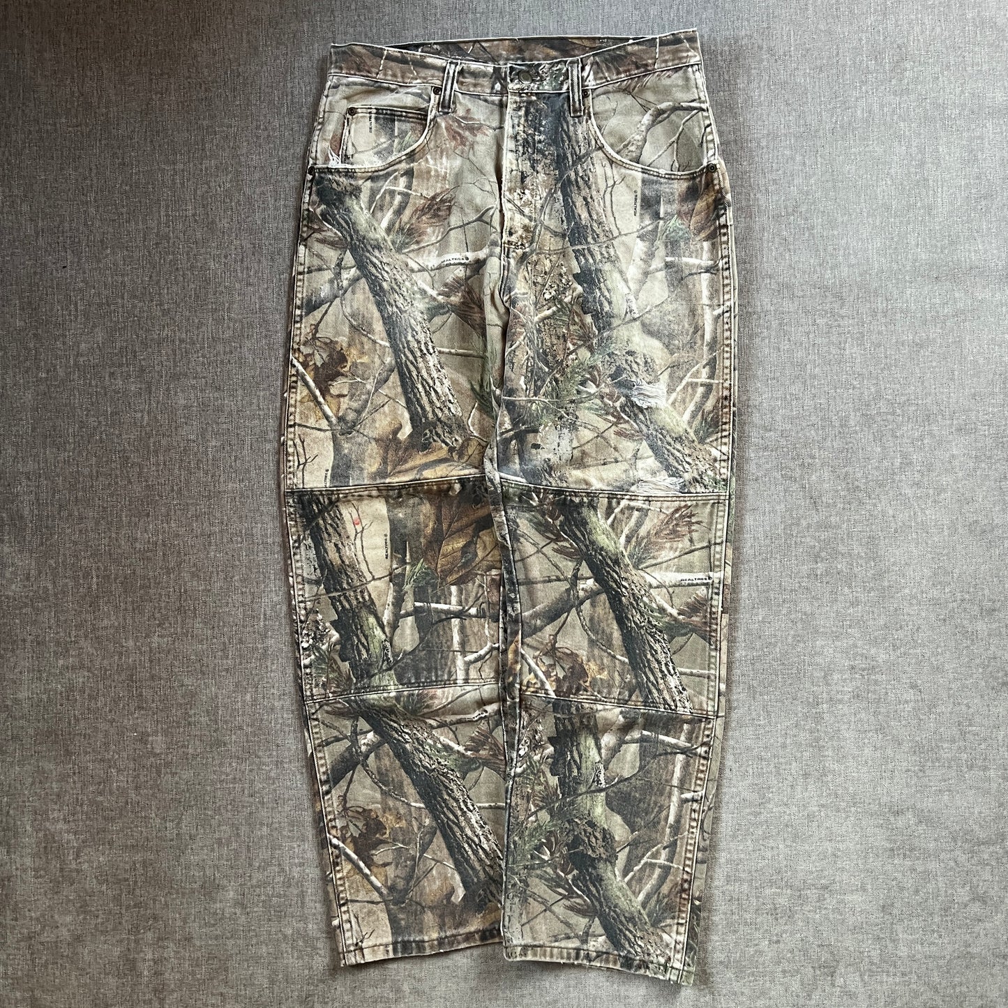 Wrangler Realtree Double Knee Jenas