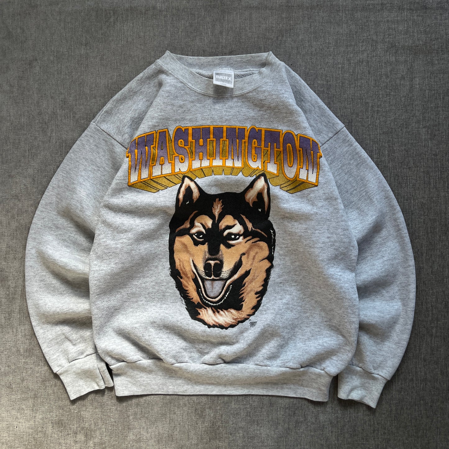 Washinton UNI Vintage Crew Neck