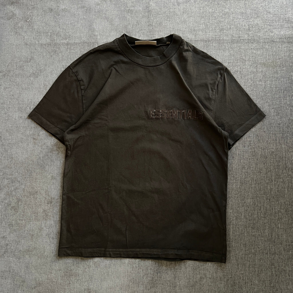 ESSENTIALS Tee