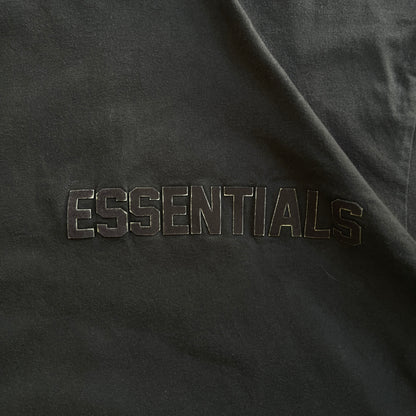 ESSENTIALS Tee