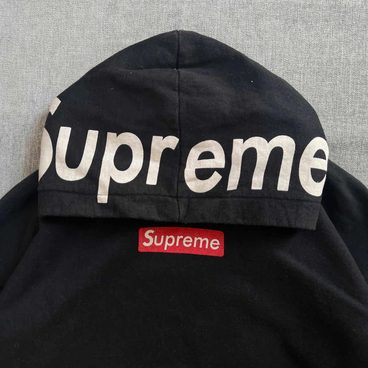 SUPREME Hoodie