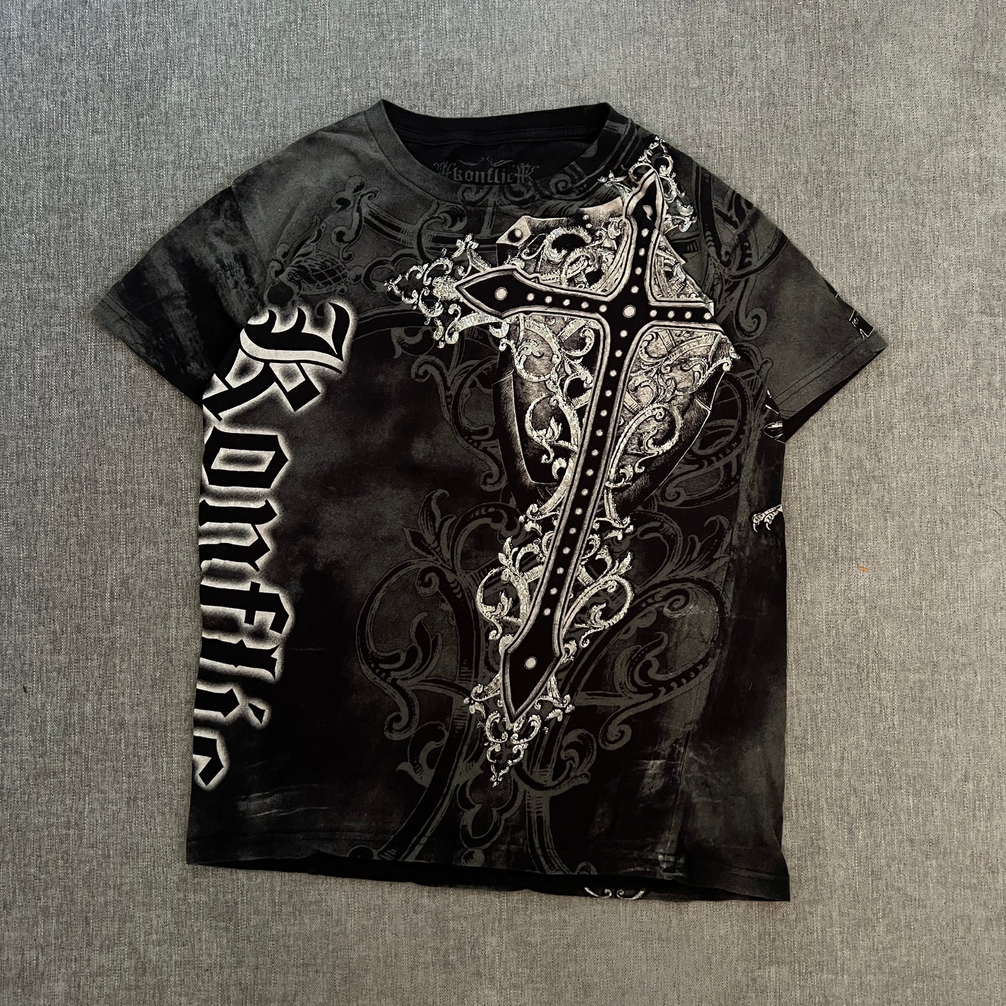Konflic Y2K tee