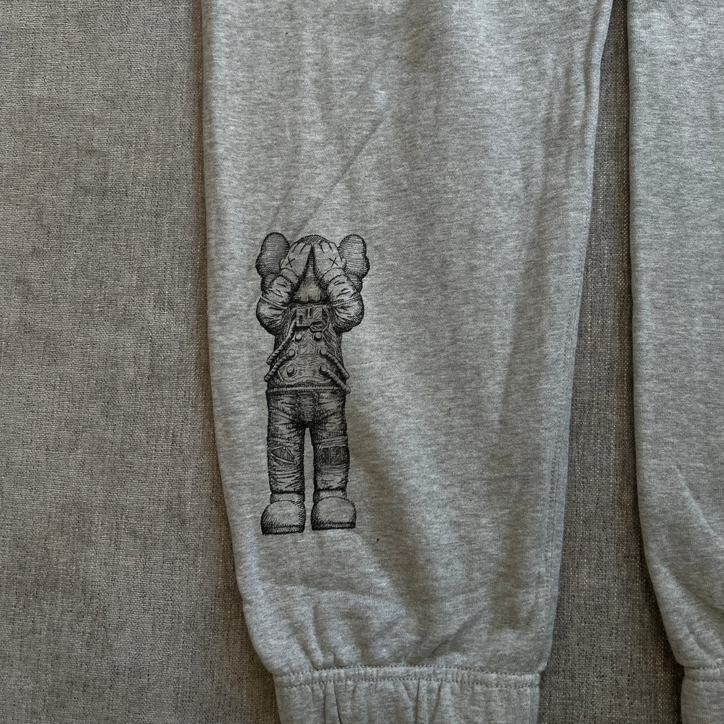 UINQLO x Kaws Pans