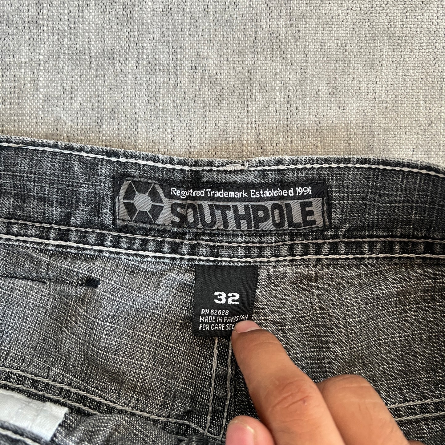 Southpole Red Tag Baggy Jort