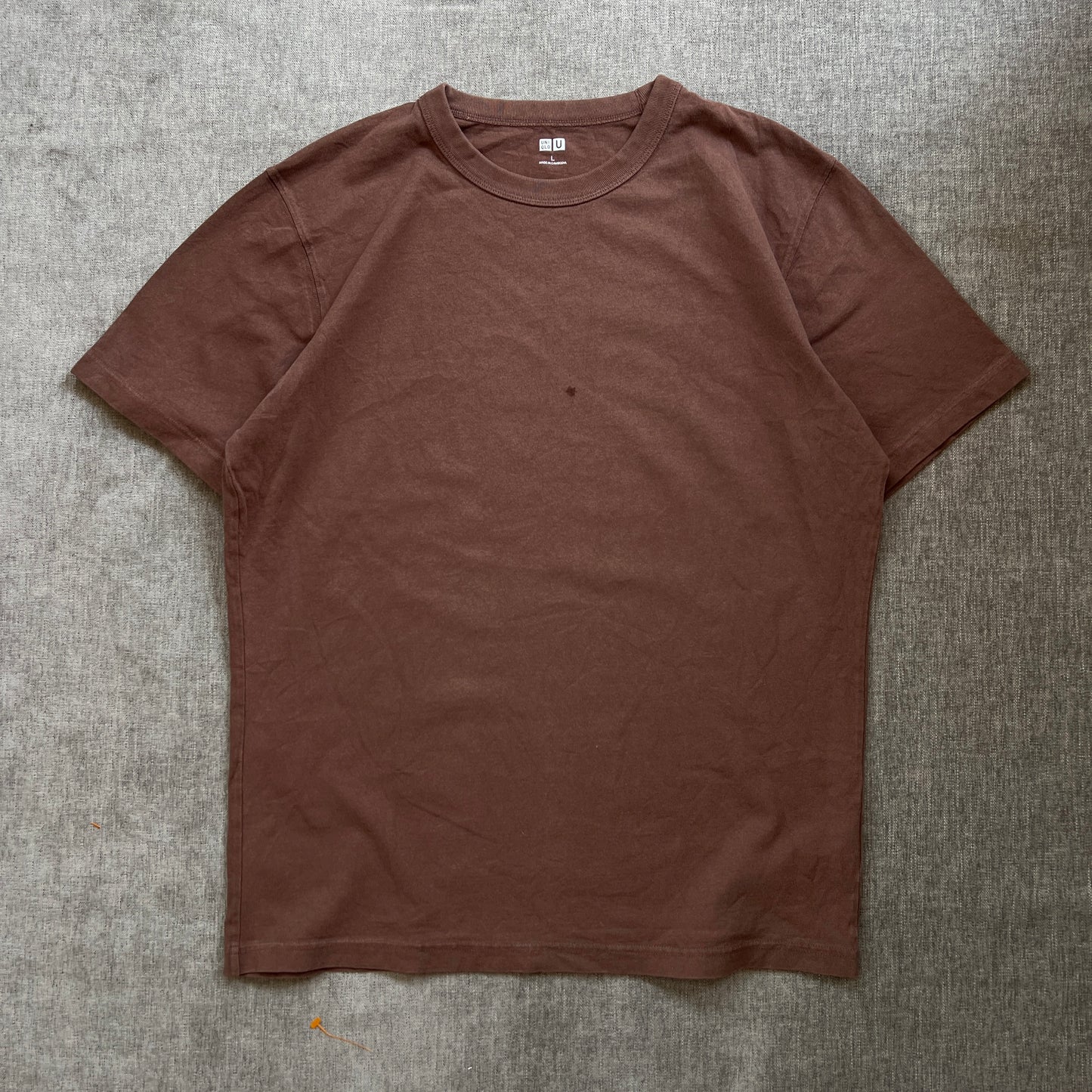 UNIQLO Basic Tee