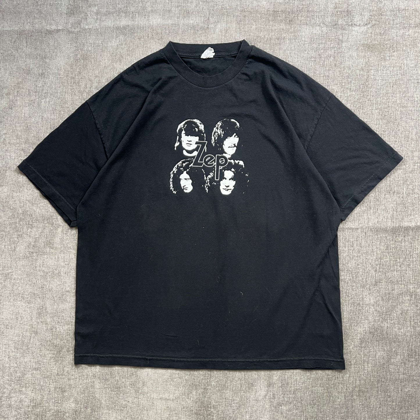 Led Zeppelin Band 00s Tee
