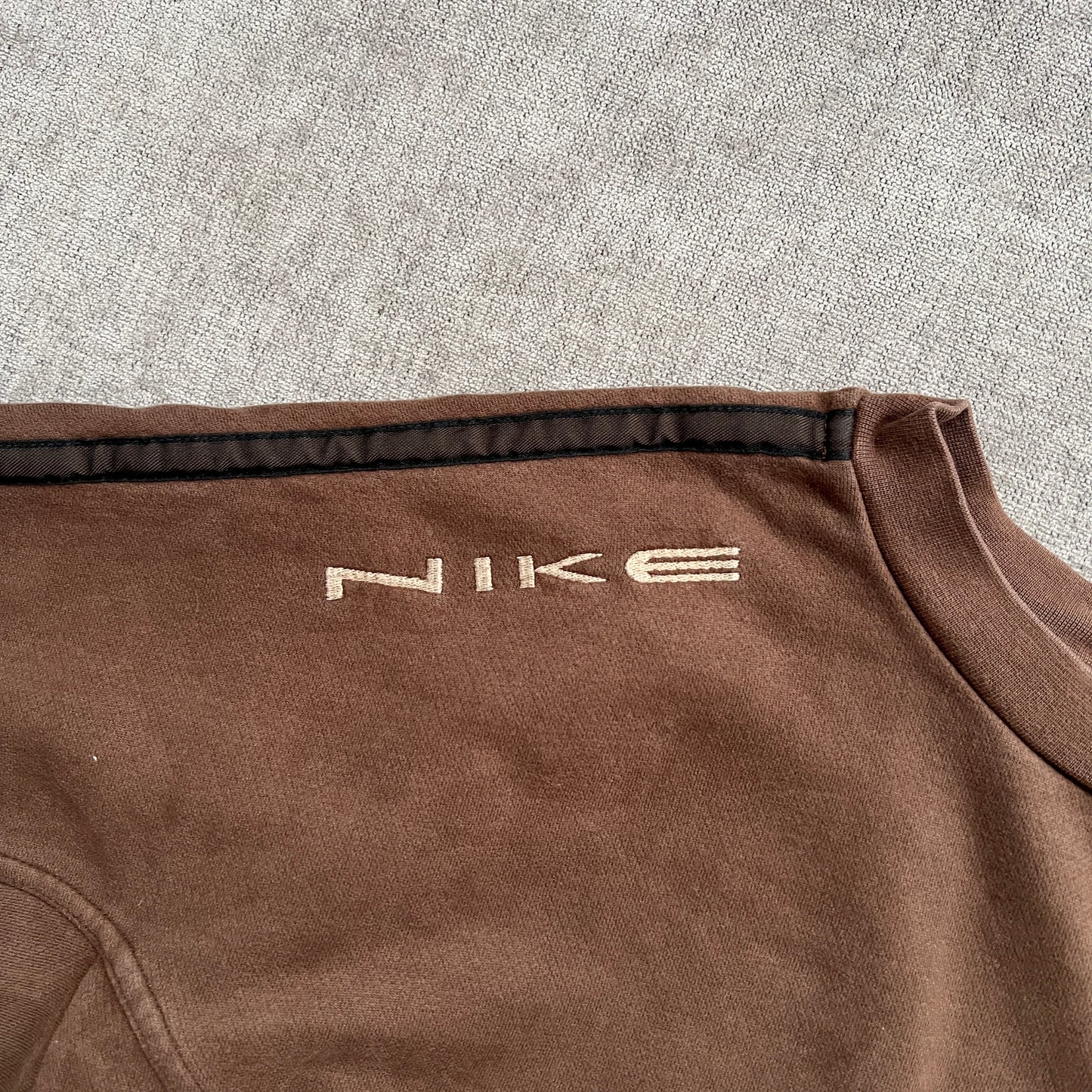 Nike VTG Crew Neck