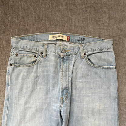 Levis 505 Classic Fit Jeans