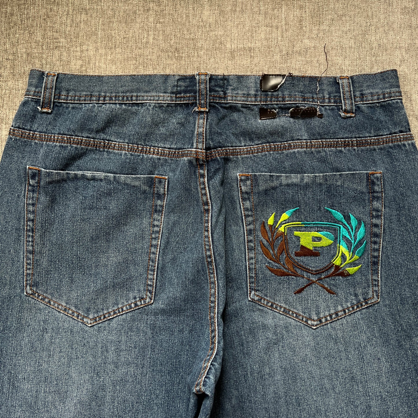 Phat Farm Embroidery Jort