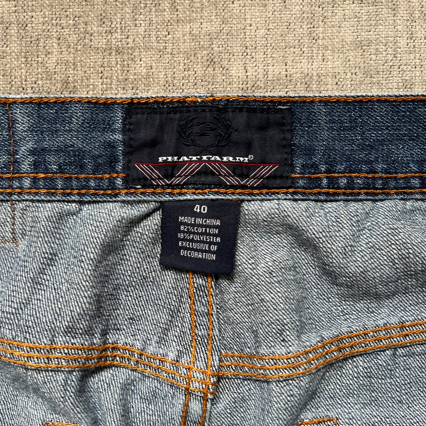 Phat Farm Embroidery Jort