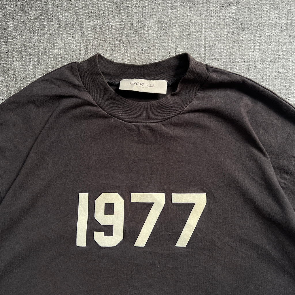 Essentials "1977" Tee