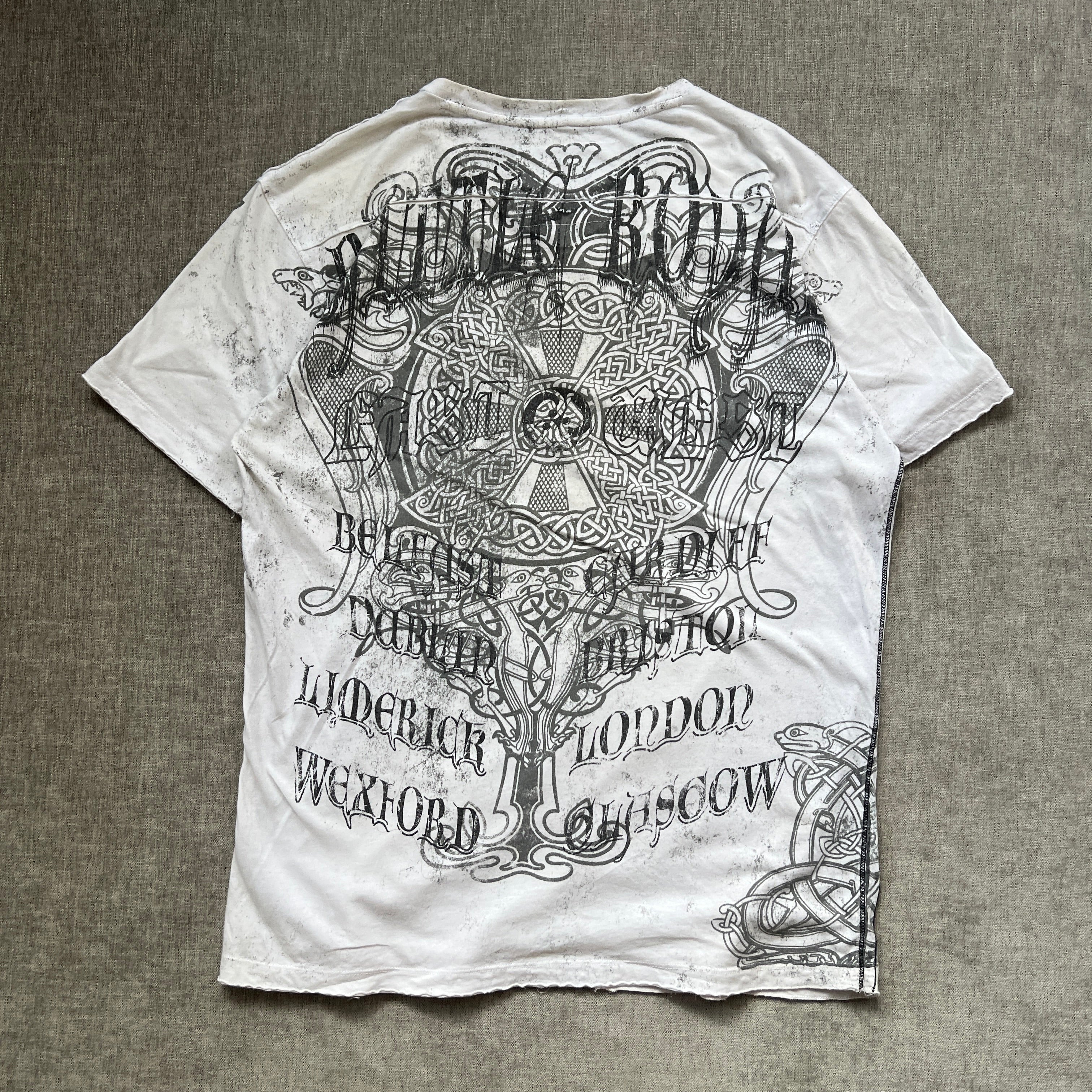 Premium Y2K Tee