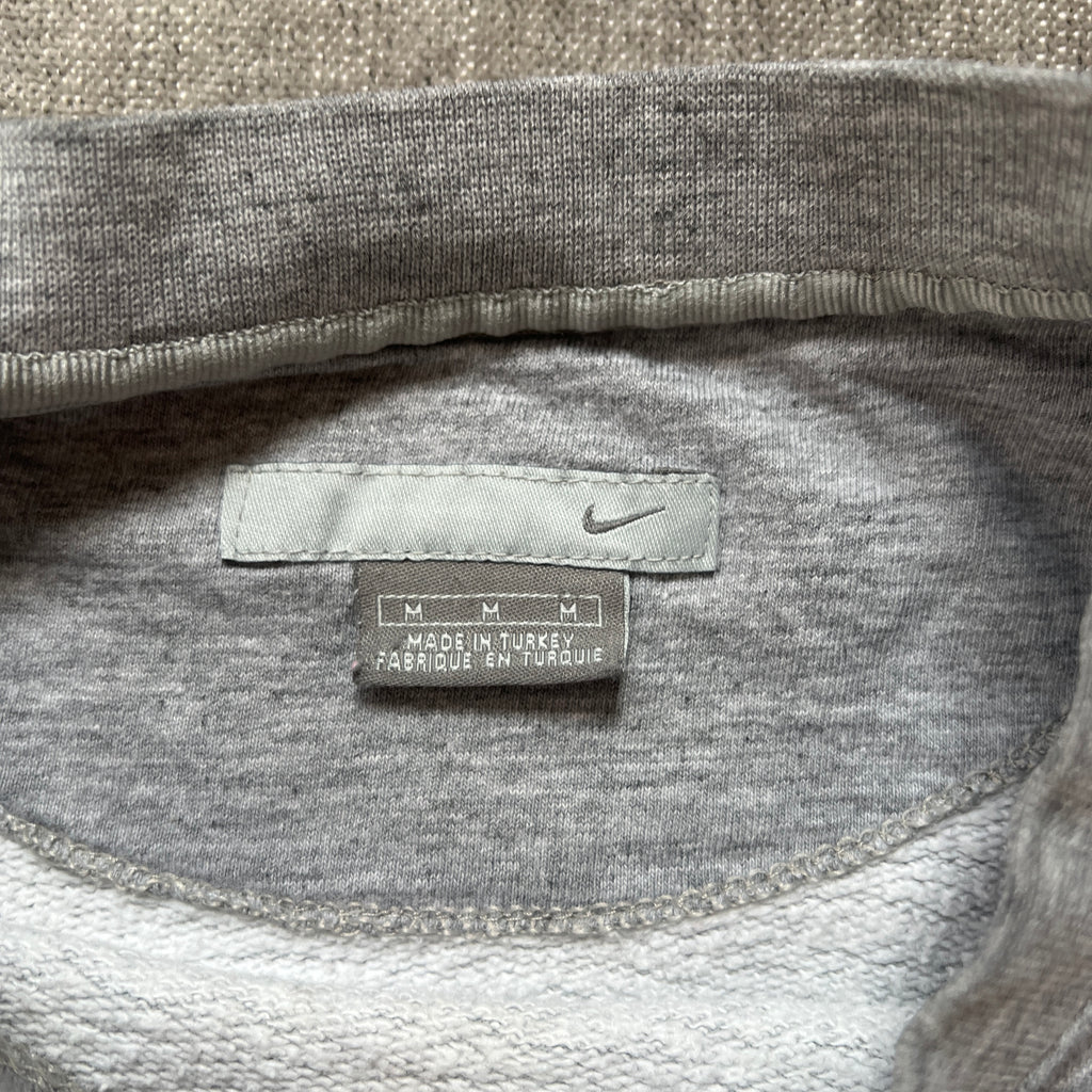 Nike 00s Crew Neck