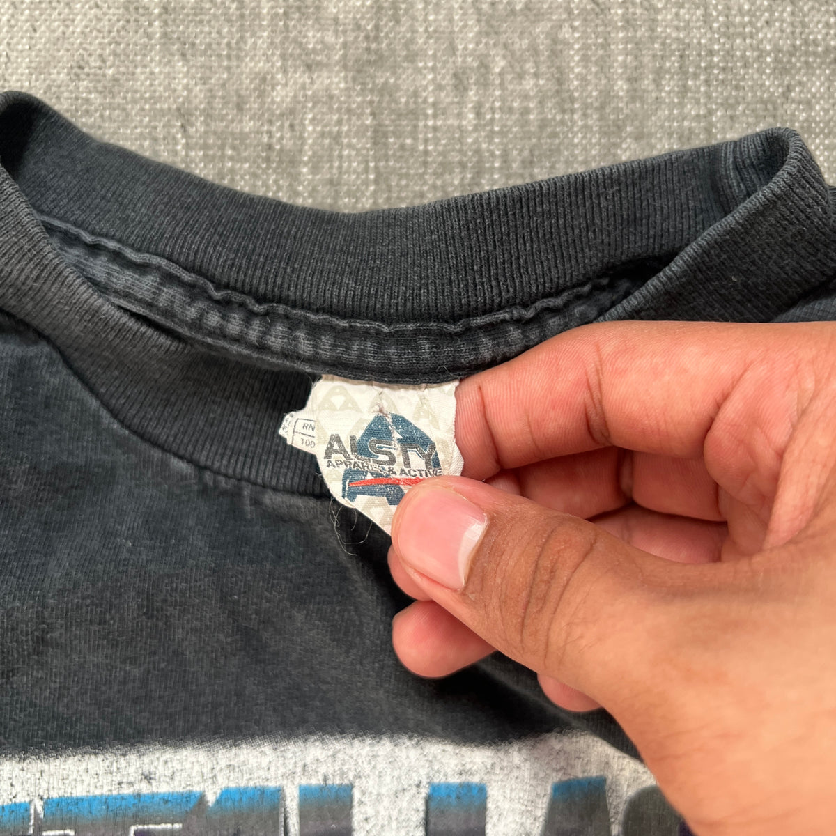 Metallica "Ride The Lightning" Band Tee