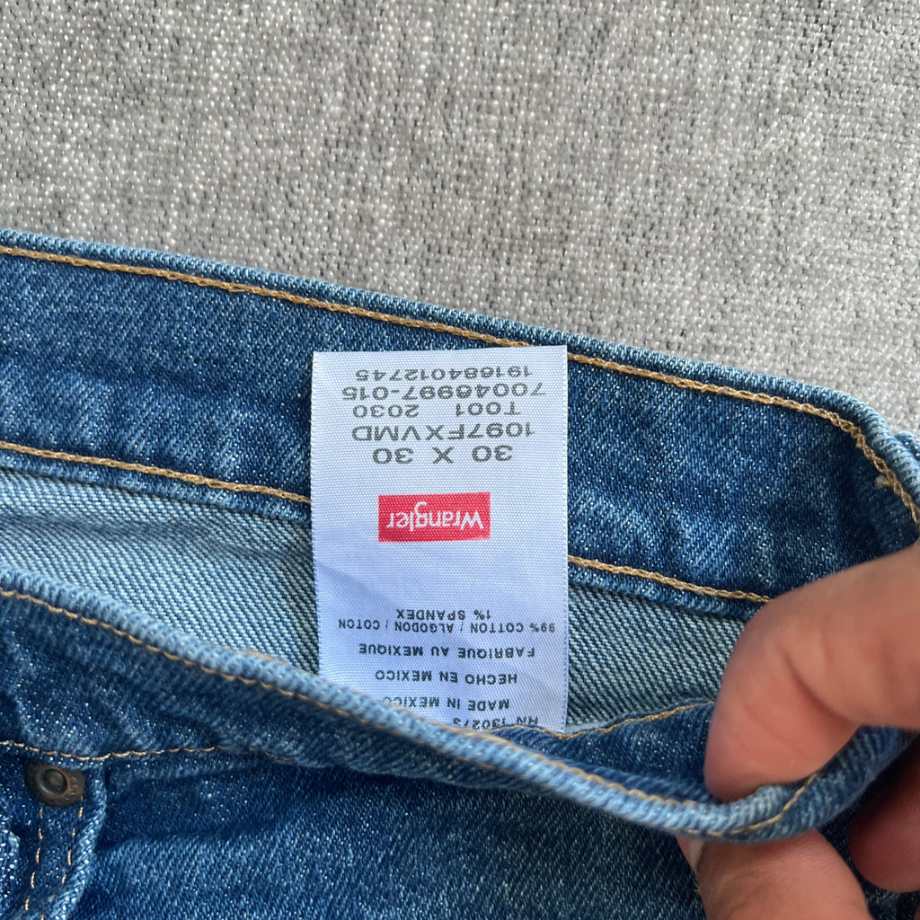 Wrangler Classic Fit Jeans