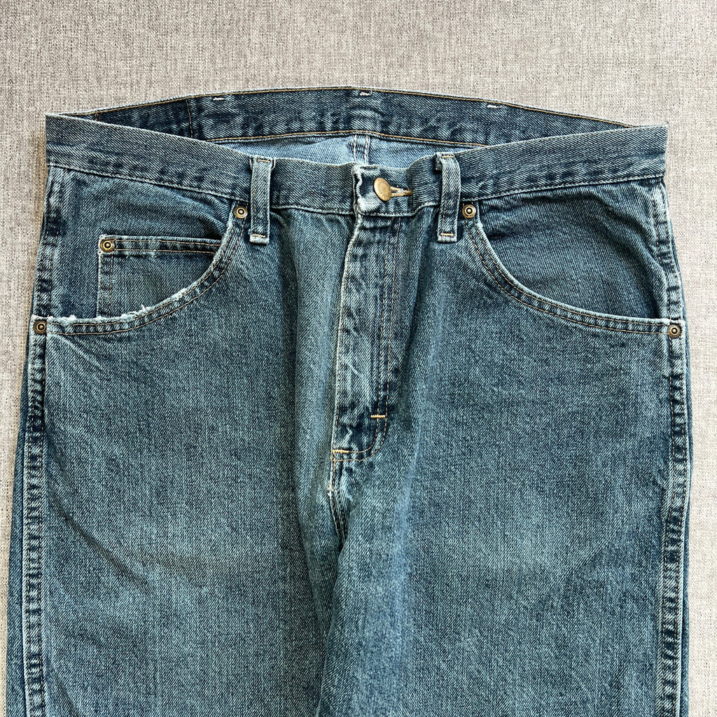 Wrangler Classic Fit Jeans