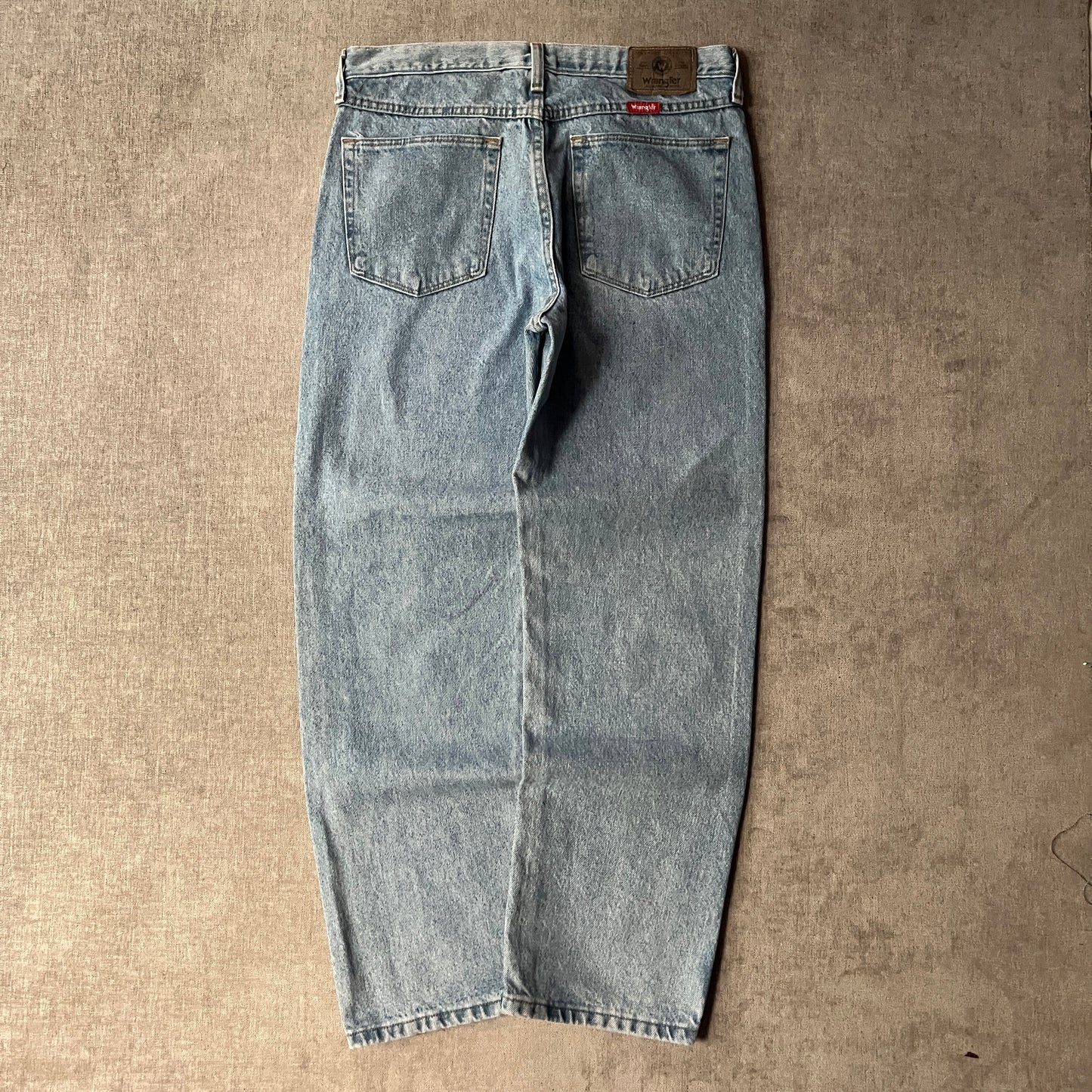 Wrangler Relaxed Fit Jeans
