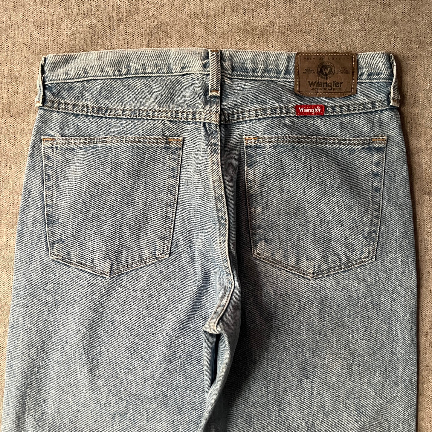 Wrangler Relaxed Fit Jeans