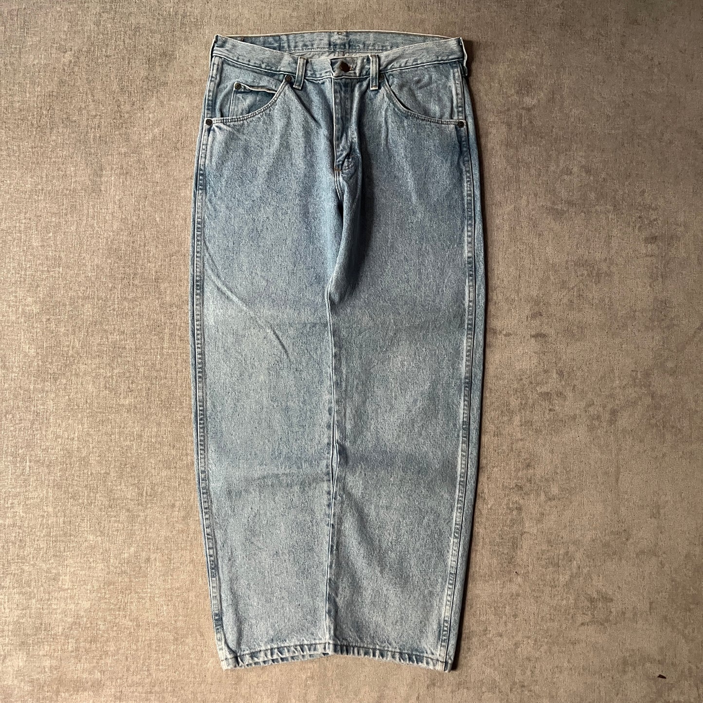 Wrangler Relaxed Fit Jeans