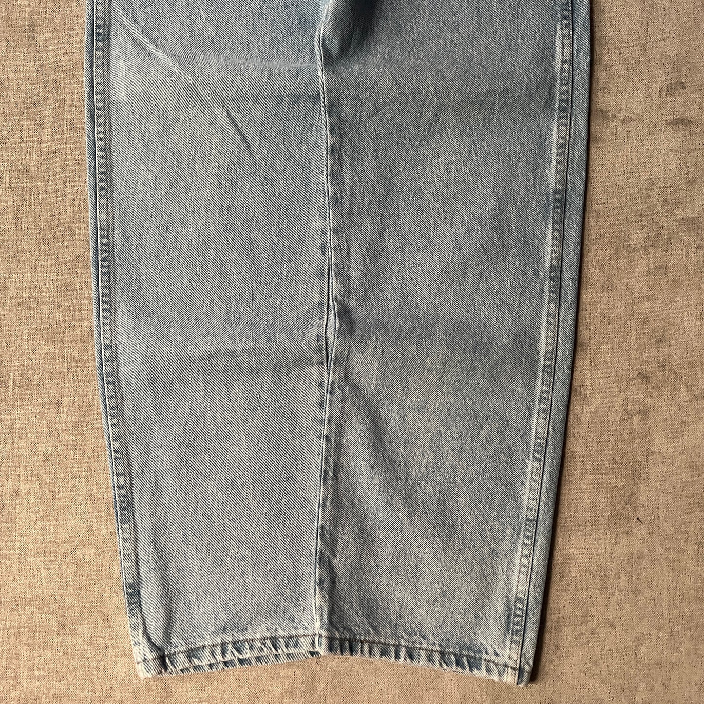 Wrangler Relaxed Fit Jeans