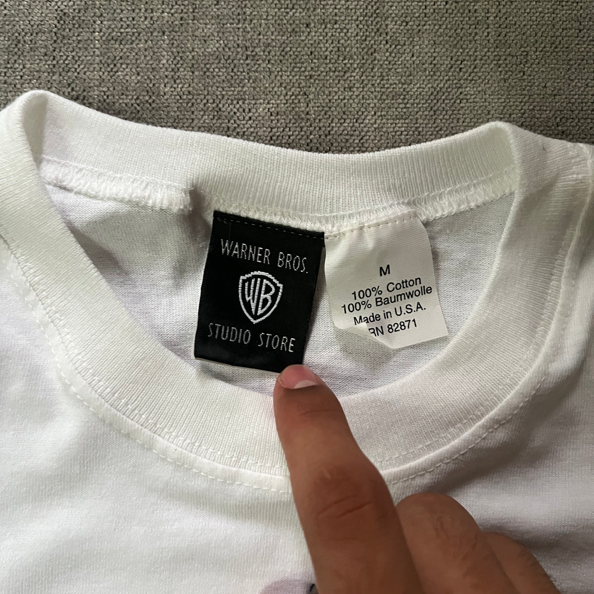 El Mago de OZ "Heartless" Vintage Tee