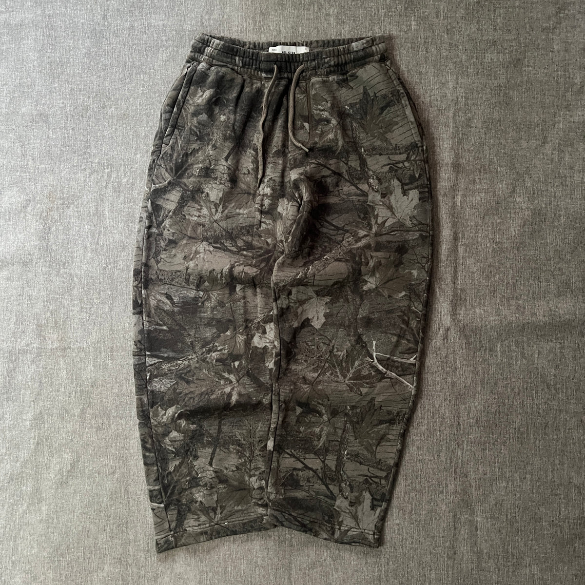 Hollister Baggy Pans Camo