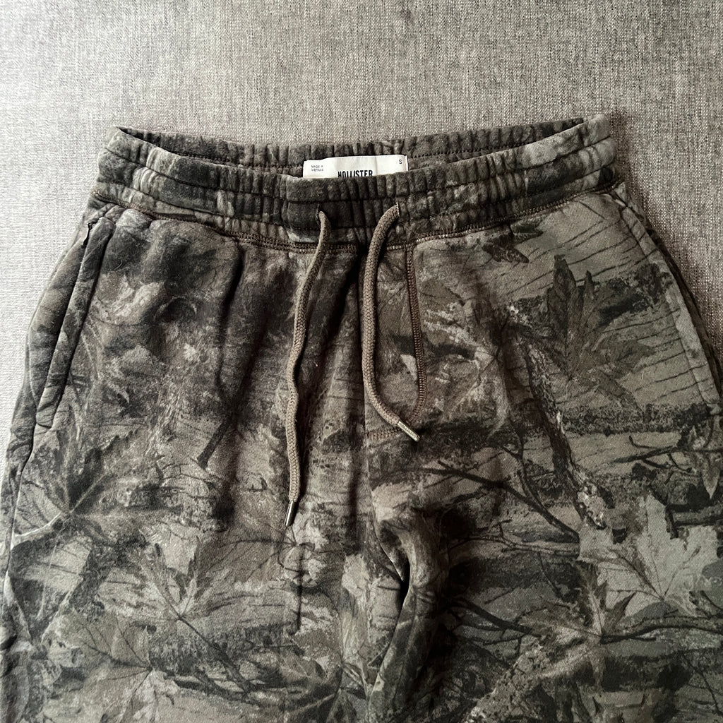 Hollister Baggy Pans Camo