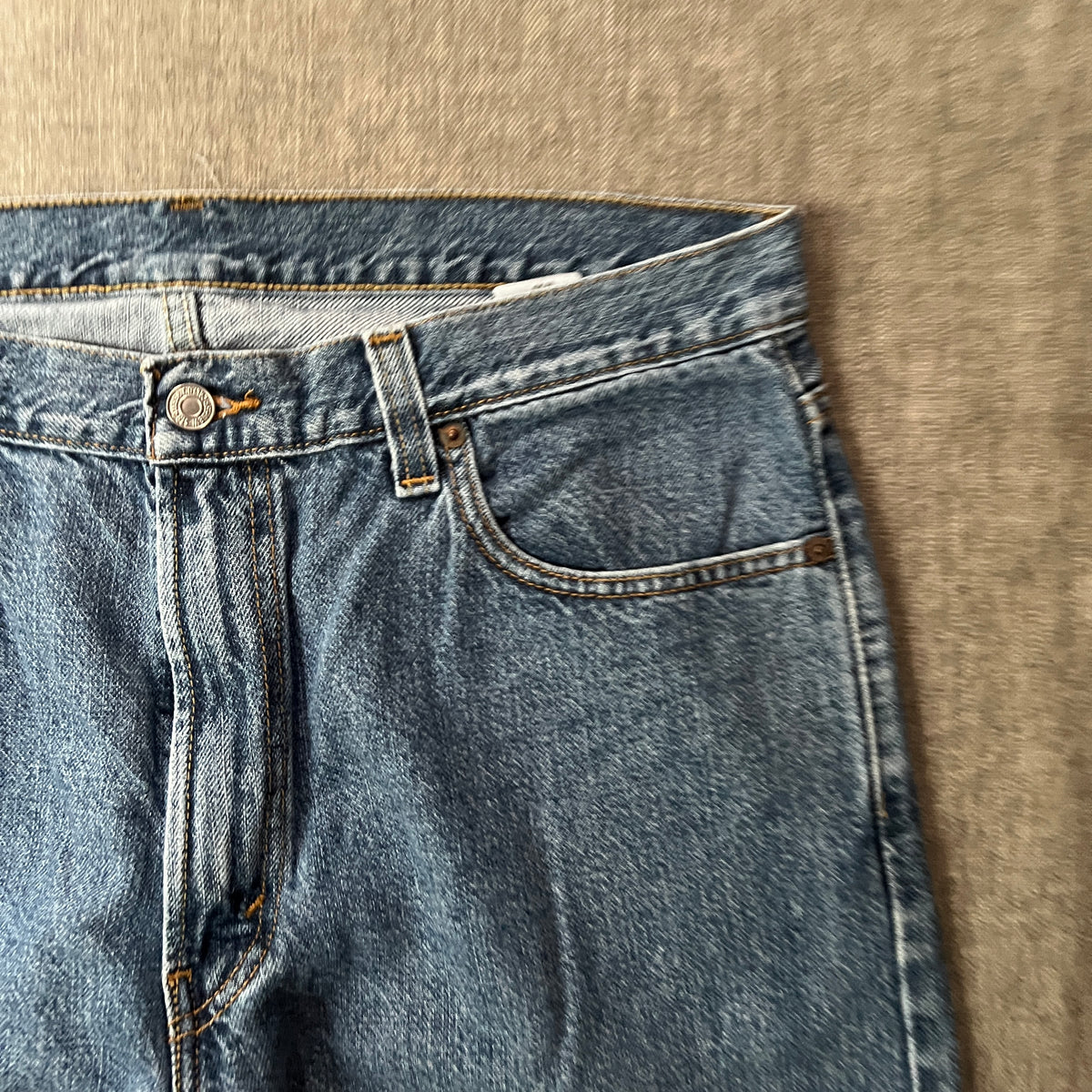 Levis 550 Relaxed Fit Jeans