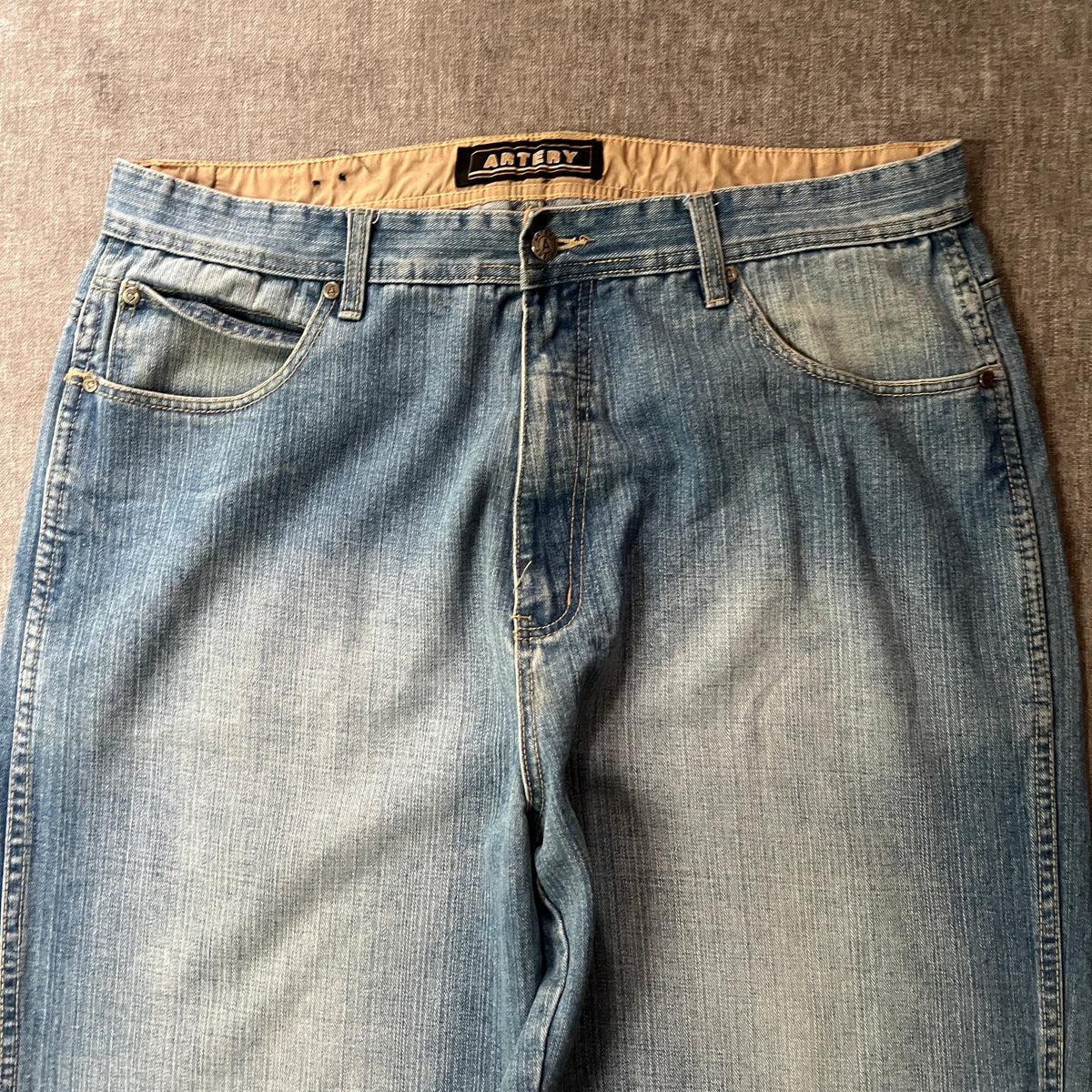 Artery Baggy Washed Jeans